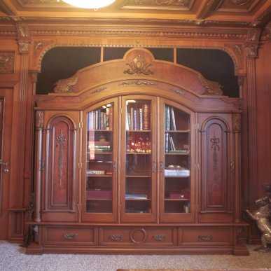 кабинет библиотека из массива с резьбой