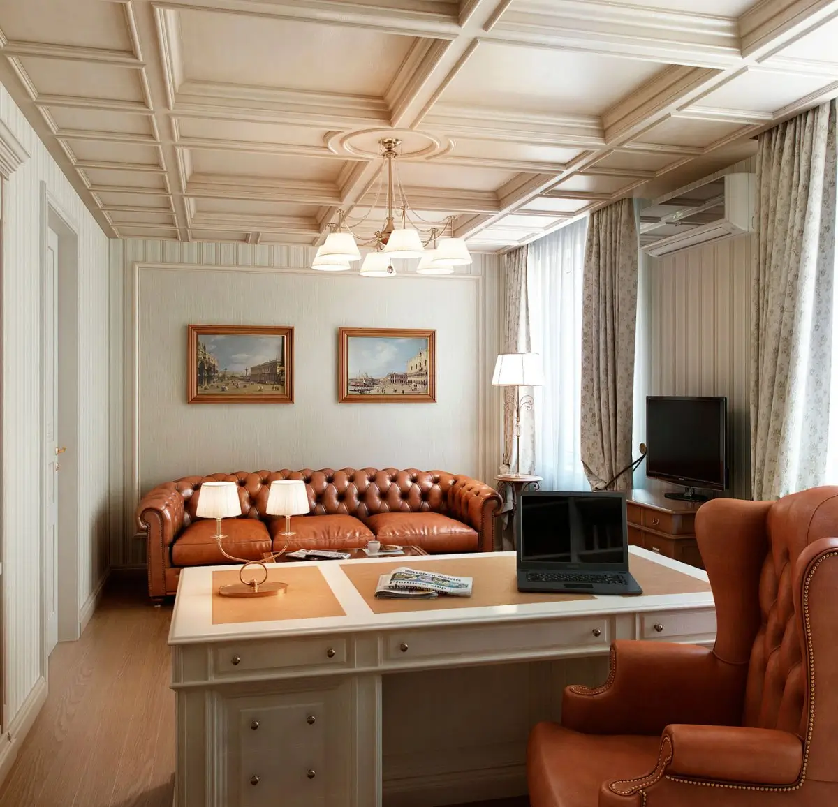 Светлый кабинет из дерева